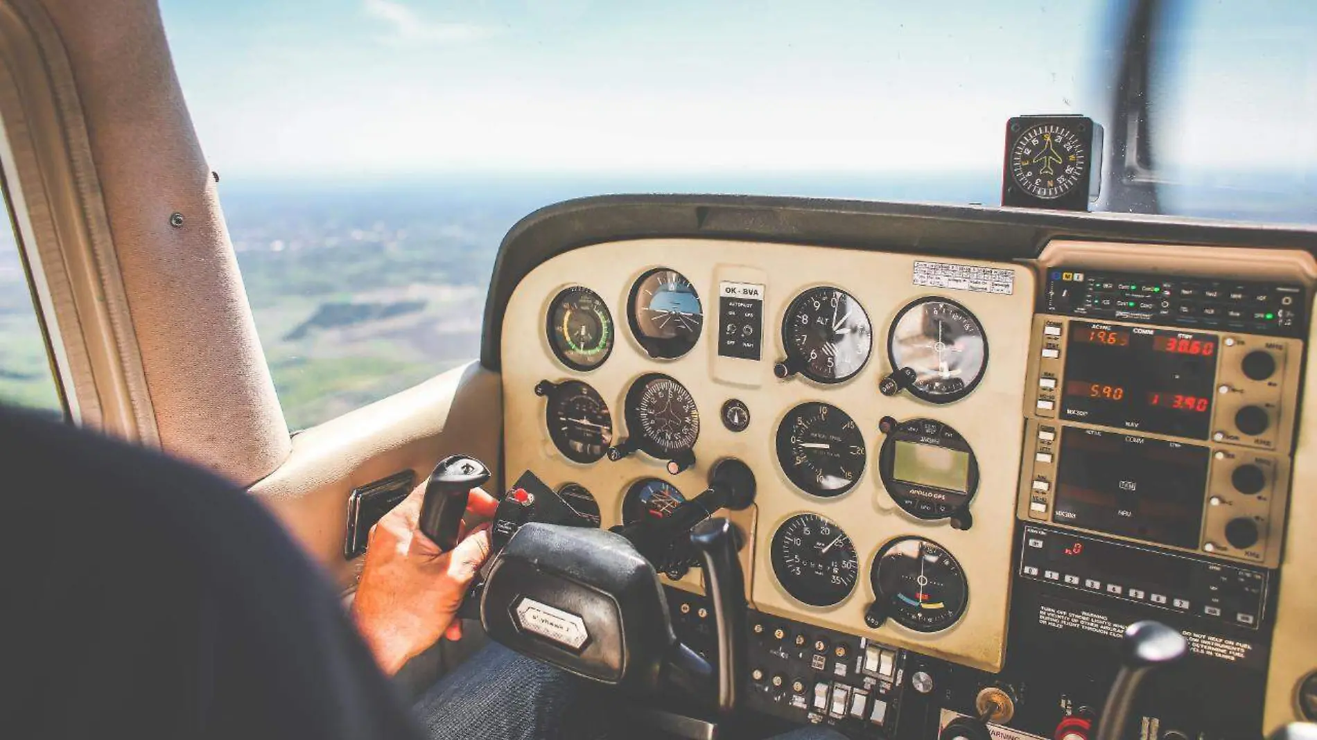 Controles de avioneta